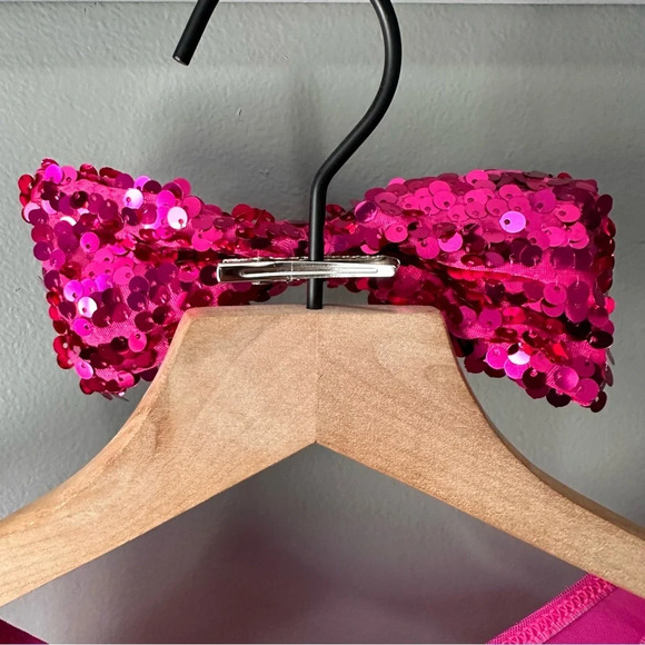 WEISSMAN Pink Sequin Jazz/Tap Dance Costume. EUC. XLC. Includes Bow! - Picture 5 of 9